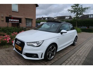 Audi A1 1.2 TFSI S-linePANORAMADAKNAVIGATIEXENON1E