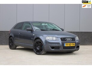 Audi A3 1.6 Attraction Airco, Rijdt goed!