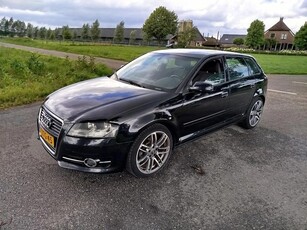 Audi A3 Sportback EXPORT 1.6 TDI Attraction Advance 102 gram