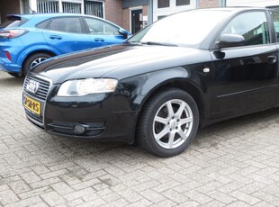 Audi A4 2.0 Pro Li Business sedan Airco