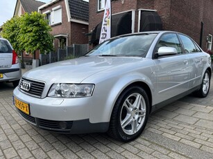 Audi A4 3.0 QUATRO EXCLUSIVE YONGTIMER