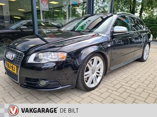 Audi A4 Avant 4.2 V8 S4 quattro