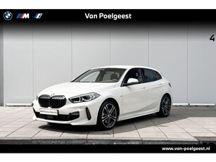 BMW 1 Serie 118i M-Sport 18 Inch / Getinte Ramen Achter /