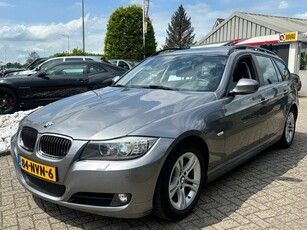 BMW 3 Serie 318i Touring Automaat 2009 Youngtimer Pano Leer