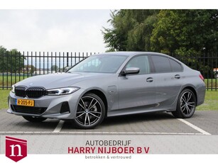 BMW 3-serie 320e High Executive Facelift NL-Auto Leder /