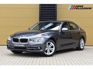 BMW 3-serie 320i High Executive * Sportstoelen * Sport-line