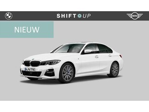 BMW 3-serie 330e M-Sport Schuifdak Head Up Harman