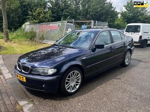 BMW 3-serie BMW 320i Executive (Automaat)