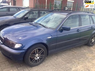 BMW 3-serie Touring 316i Black & Silver