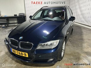 BMW 3-serie Touring 318i Panodak/Leder/1e EIG