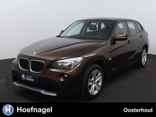 BMW X1 SDrive18i Executive Automaat Airco Trekhaak