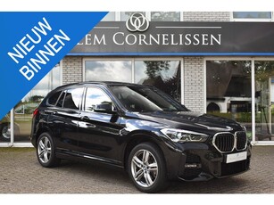 BMW X1 xDrive20i Aut M-Sport Executive Panoramadak Camera