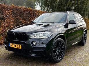 BMW X5 M50d 381PK / Grijs kenteken / PANO 22