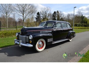 Cadillac Fleetwood 75 Limo