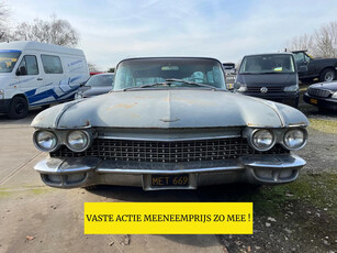 Cadillac Fleetwood V8 sedan met Usa Title en invoerpapier.