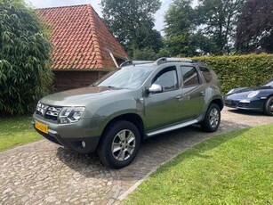 Dacia Duster 1.2 TCe 4x2 Lauréate- SCHADE-RIJDEND-EXPORT-