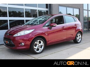 Ford Fiesta 1.25 82 Pk Titanium 5 drs Nw Distributie lm