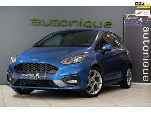 Ford Fiesta 1.5 EcoBoost ST-3 200pk 74dkm Recaro/Apple