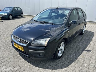 Ford Focus 1.6-16V Titanium Verkocht