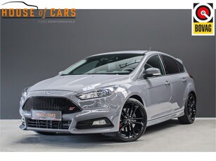 Ford Focus 2.0 250pk ST-3 PERFORMANCE PACK