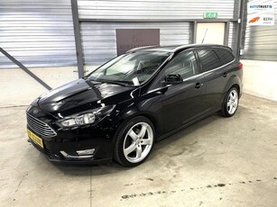 Ford Focus Wagon 1.5 Titanium 1ste eigenaar vol opties