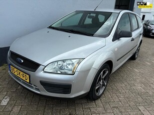 Ford Focus Wagon 1.6-16V Champion - Trekhaak