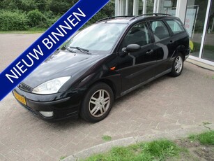 Ford FOCUS Wagon 1.6-16V Trend (bj 2002)