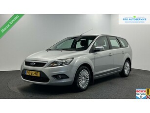 Ford Focus Wagon 1.6 GhiaAircoCruiseTrekhaakNAP