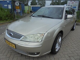 Ford Mondeo Wagon 2.0-16V Platinum