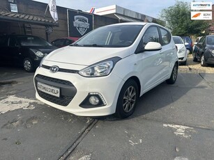 Hyundai I10 1.0i i-FIFA WORLD CUP EDITION