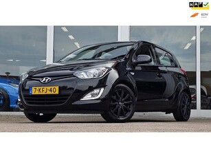 Hyundai I20 1.2i Business Edition 2e Eigenaar LM velgen