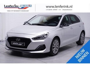 Hyundai i30 1.5 T-GDi MHEV Passion + Navi Camera Clima