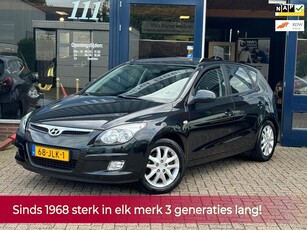 Hyundai I30 1.6i Dynamic Business 127PK 5 deurs! NL AUTO