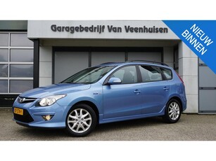 Hyundai i30 CW 1.6i 126pk i-Motion Clima Cruise Control