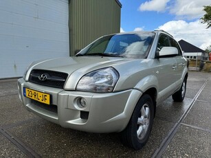 Hyundai Tucson 2.0i Dynamic (bj 2005)