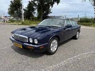 Jaguar XJ 3.2 V8