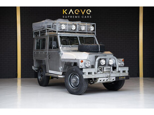 Land Rover 88 Adventure met daktent (camper, 4x4, 4wd)