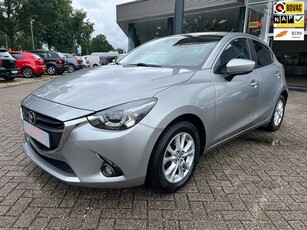 Mazda 2 1.5 Skyactiv- Exclusive-line, Navigatie, bluetooth