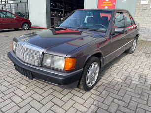 Mercedes-Benz 190-serie 1.8 E Basic