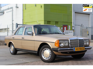 Mercedes-Benz 200-280 (W123) 200 D NL AUTO NAP IN TOP STAAT BJ 1982