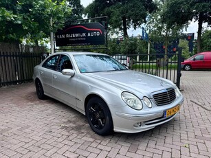 Mercedes-Benz E-Klasse 200 K. Avantgarde Xenon Leder Nav Pdc