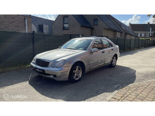 Mercedes C200 Komp. Benzine/Automaat/ EXPORT