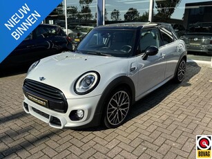 Mini 1.5 Cooper Serious Business King Cross uitvoering