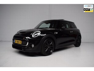 Mini Mini 2.0 192PK AUT Cooper S Works PANODAK, LEER