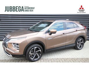 Mitsubishi Eclipse Cross 2.4 PHEV Intense+ Dealer O.H