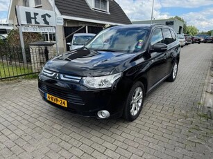 Mitsubishi Outlander 2.0 Instyle 7 pers export