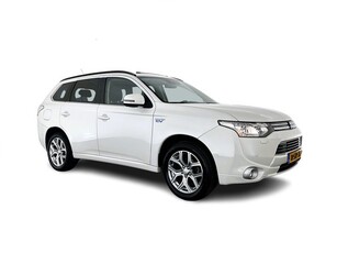 Mitsubishi Outlander 2.0 PHEV Instyle+ Aut. *PANO