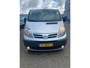 Nissan Primastar 115.27 2.0 dCi 310L DC (bj 2007)