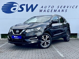 Nissan QASHQAI 1.3 DIG-T N-Connecta Pano CarPlay