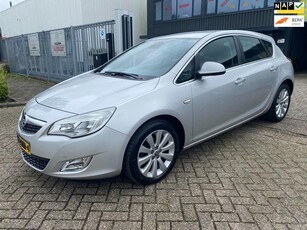 Opel Astra 1.4 Turbo Cosmo